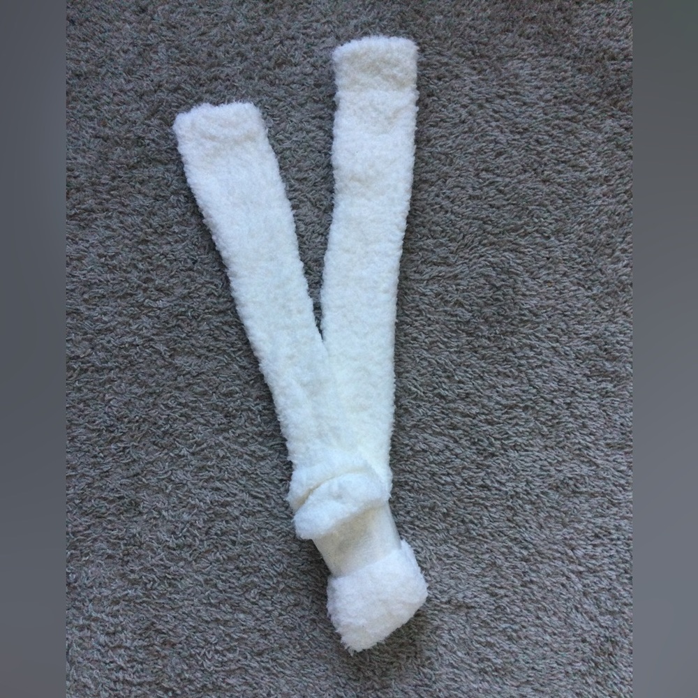 AIDI Coral Velvet Socks - Picture 6 of 8